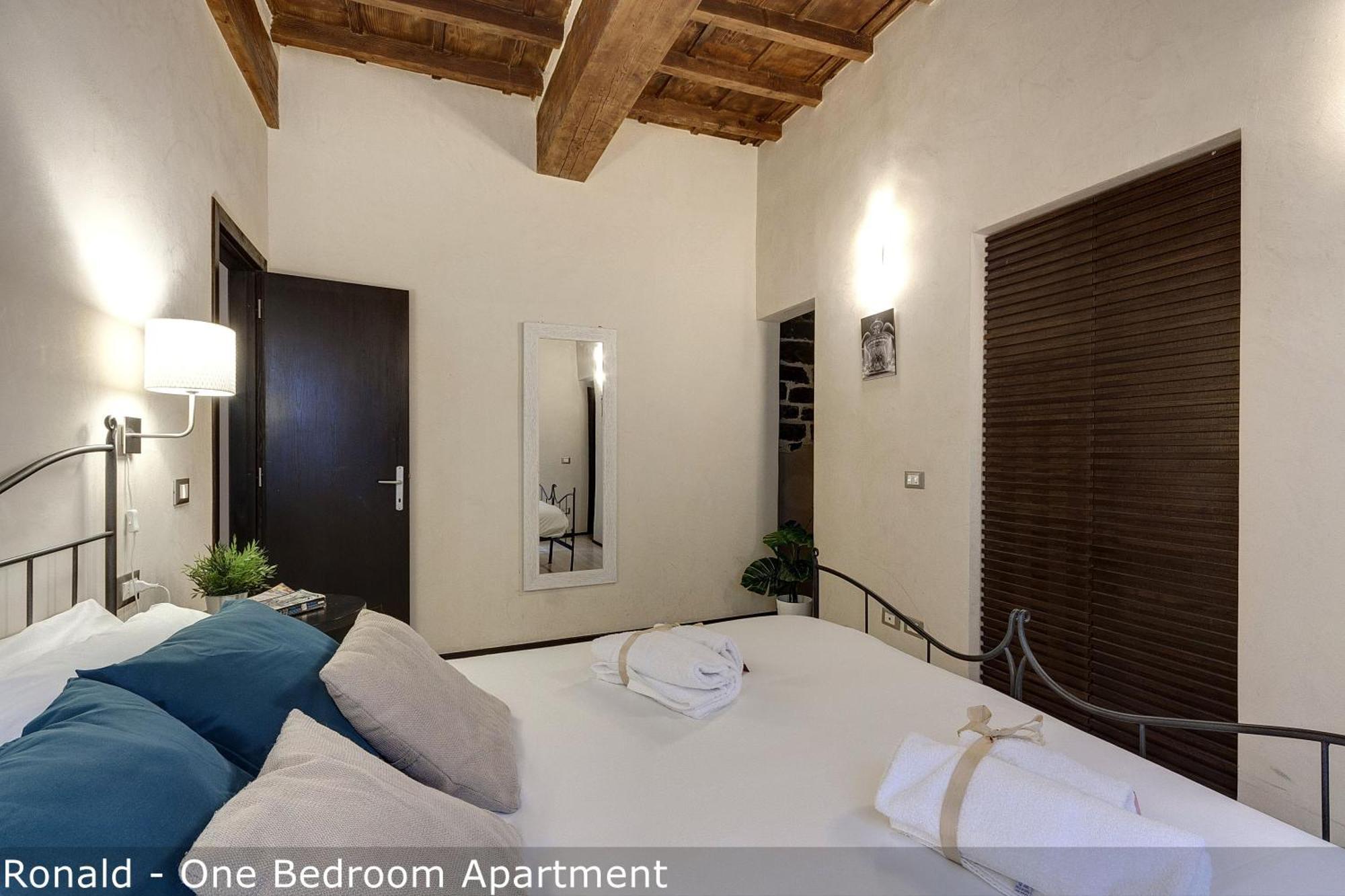 Calzaiuoli Apartments By Mamo Florence Room photo